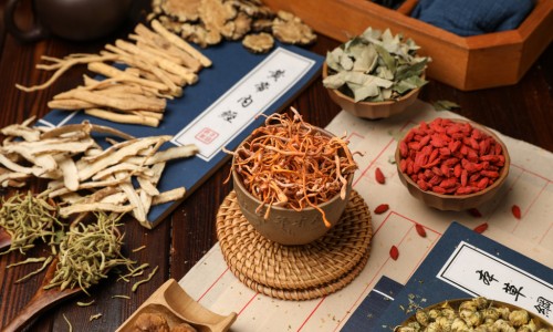 一正痛消贴膏和一正痛消贴有何不同-一正痛消贴禁忌网 :分享一正痛消贴膏和一正痛消贴有何不同-一正消痛贴知识